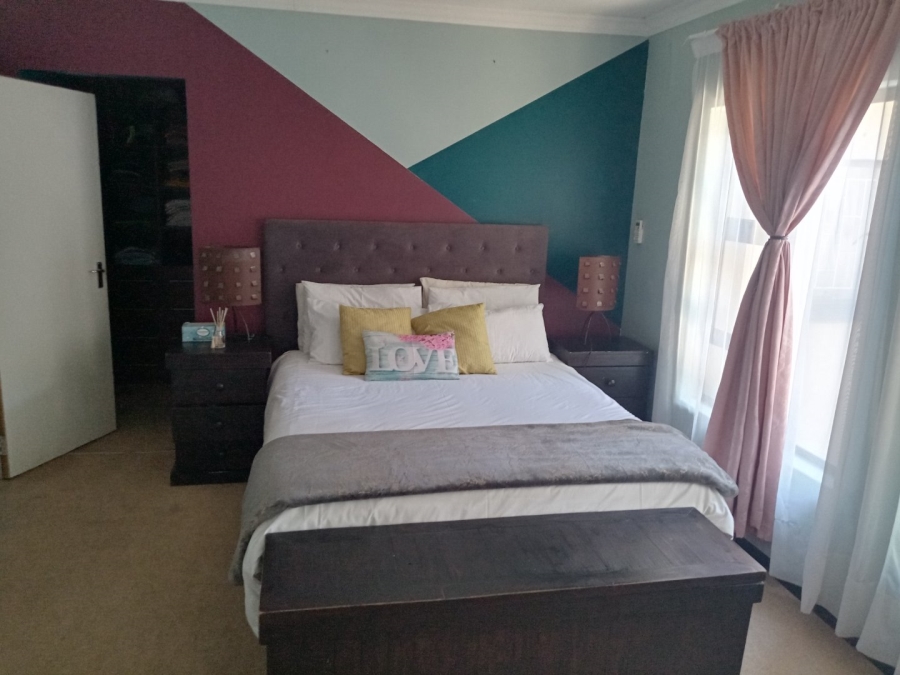 4 Bedroom Property for Sale in Bayswater Free State